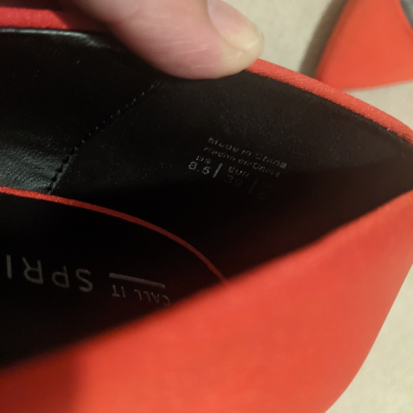 BNWT Red Heels/ Pumps - Picture 3 of 3